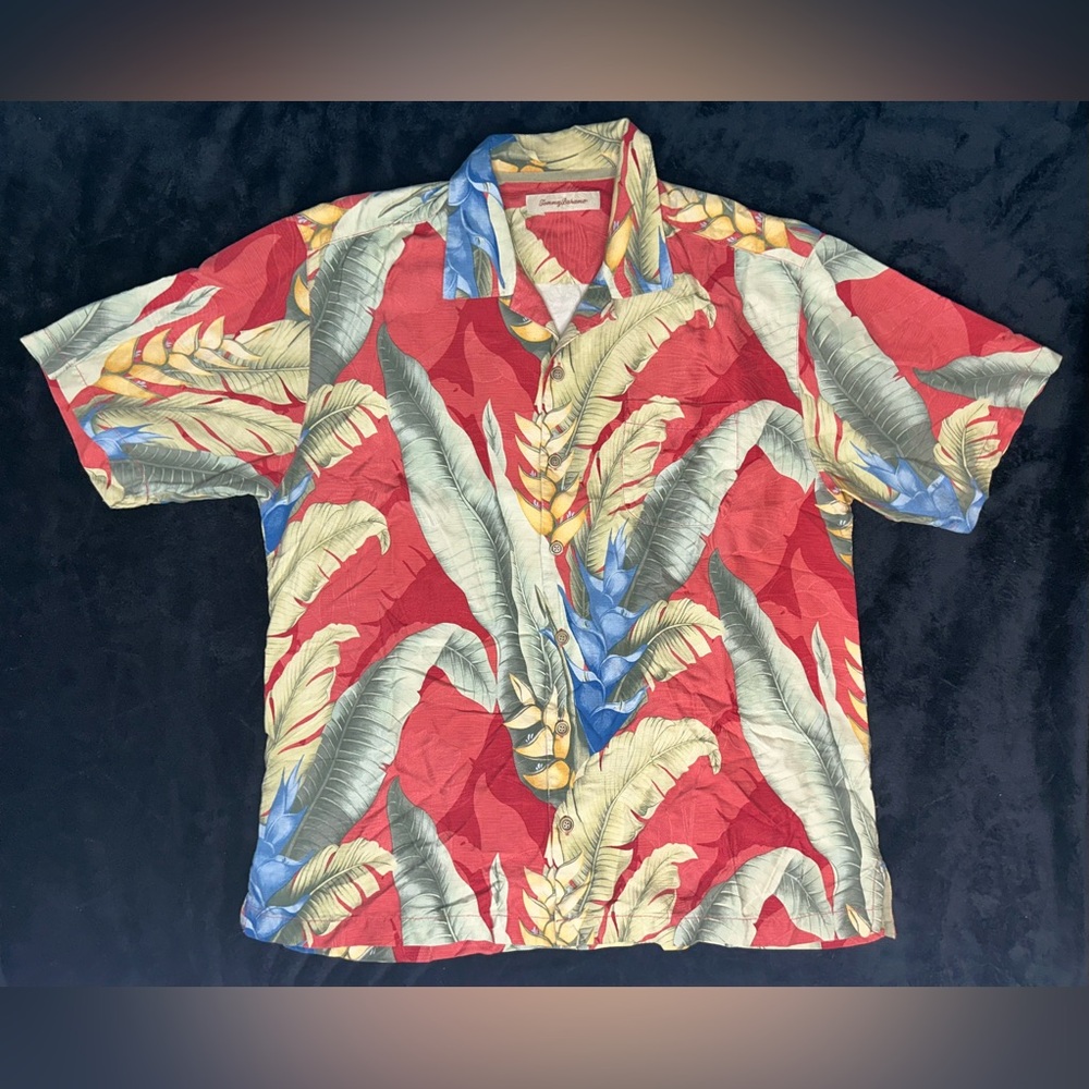 Tommy Bahama Shirt Mens Large Red 100% Silk Hawaiian Camp Aloha Floral Beach